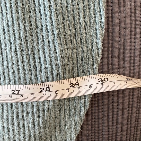 Reitmans cowl neck sweater - Picture 7 of 7